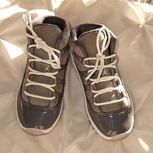Air Jordan 11 Retro sneakers